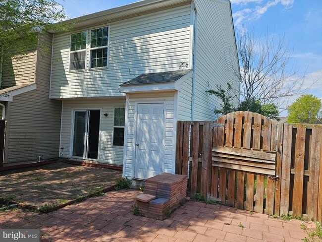 Building Photo - 136 Checko Court