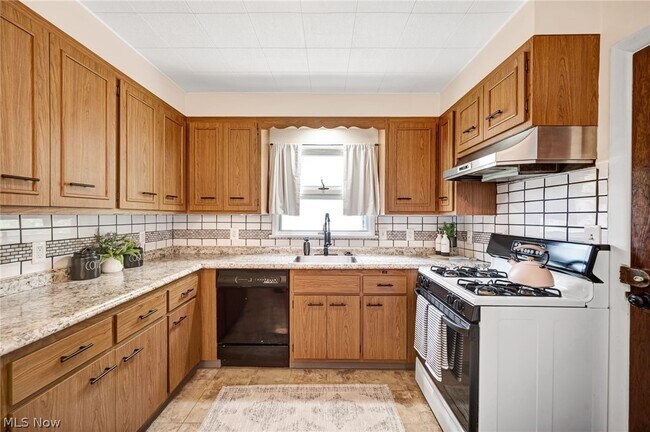 Building Photo - 4313 Neville Rd