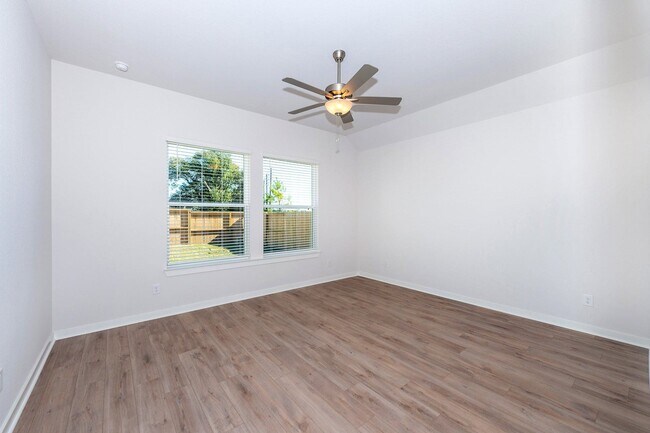 Building Photo - 16823 Solomons Plume Ln