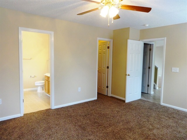 Building Photo - 114 Elbow Cir