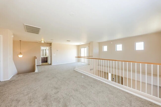 Building Photo - 4106 S 55th Dr