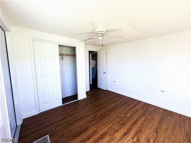 Building Photo - 139 Gaslight Ave