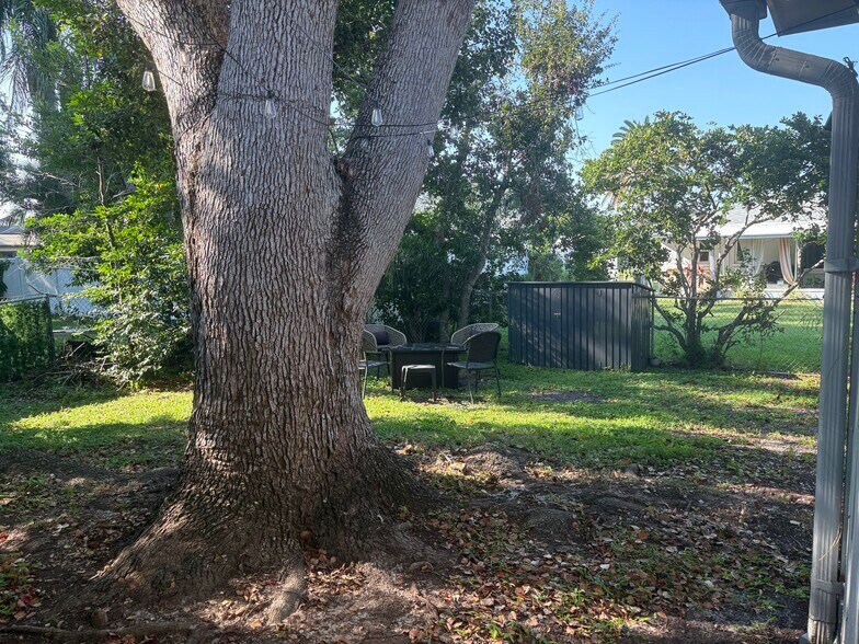 Building Photo - 788 San Christopher Dr