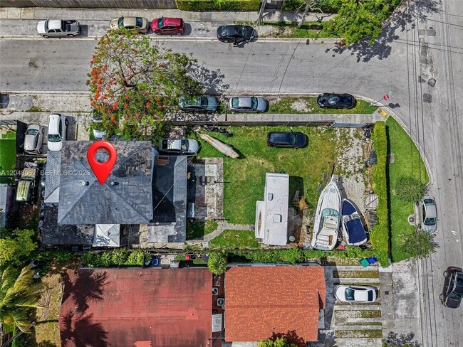 Building Photo - 2275 NW 30th St