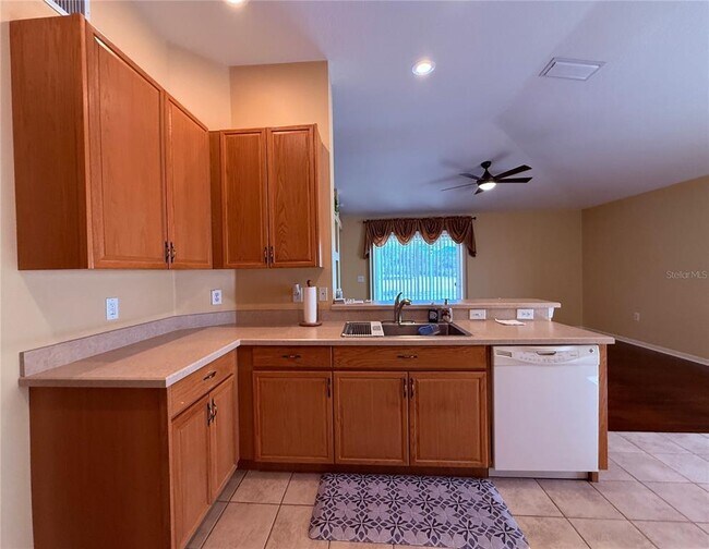 Building Photo - 5600 S Sparrow Hawk Ct