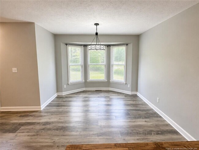 Building Photo - 2543 Paintersmill Dr