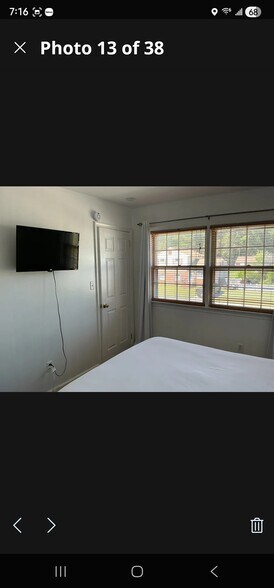 queen bed different angle - 116 Cardinal Dr