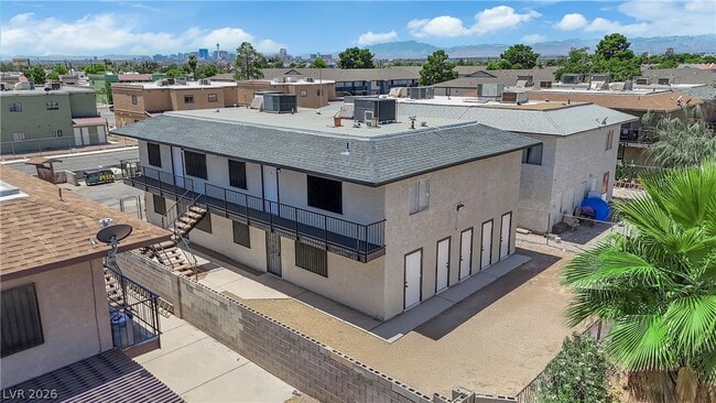 Building Photo - 3432 Aristos Ave