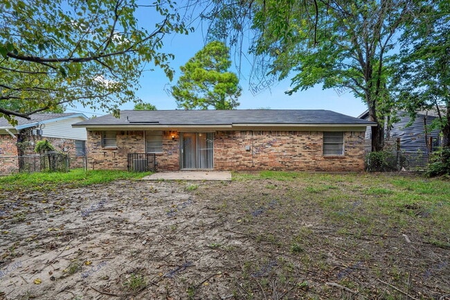 Building Photo - 12212 Duchess Dr