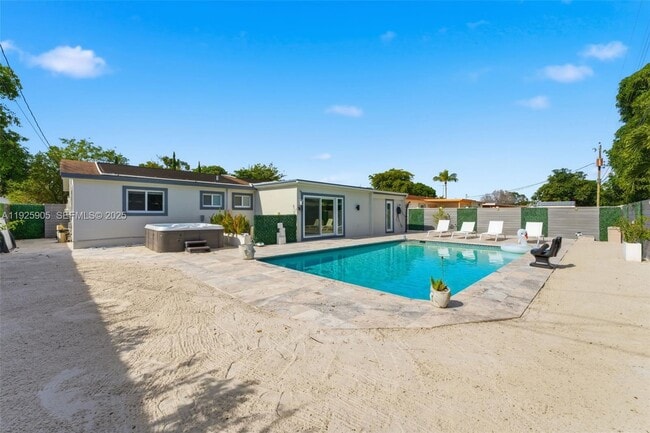 Building Photo - 251 N 71st Ave