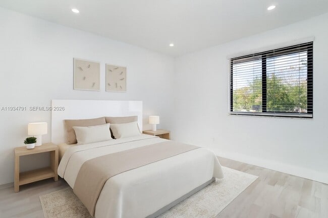 Building Photo - 4311 NW 115th Ave