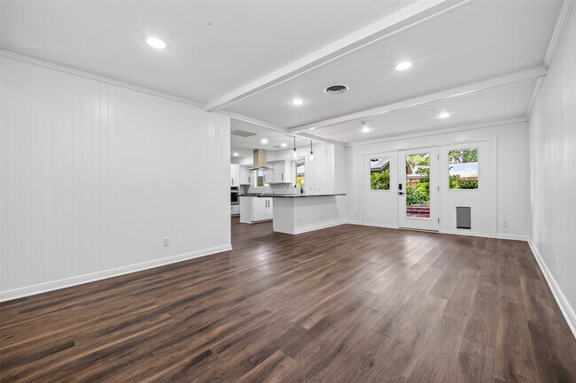 Building Photo - 5830 Yarwell Dr