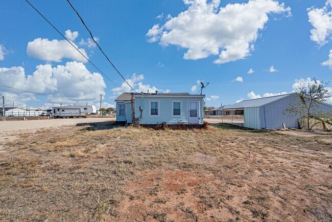 Building Photo - 3519 N Northstar Ave