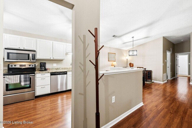Building Photo - 10401 Trotters Pointe Dr