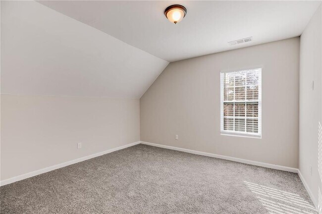 Building Photo - 960 N Grand Ave NW