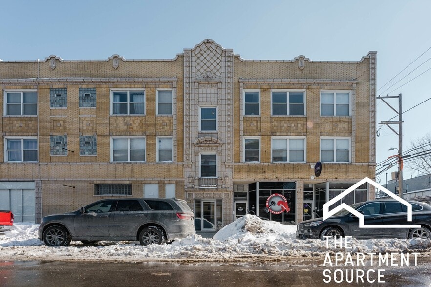 Building Photo - 1555 N Mohawk St