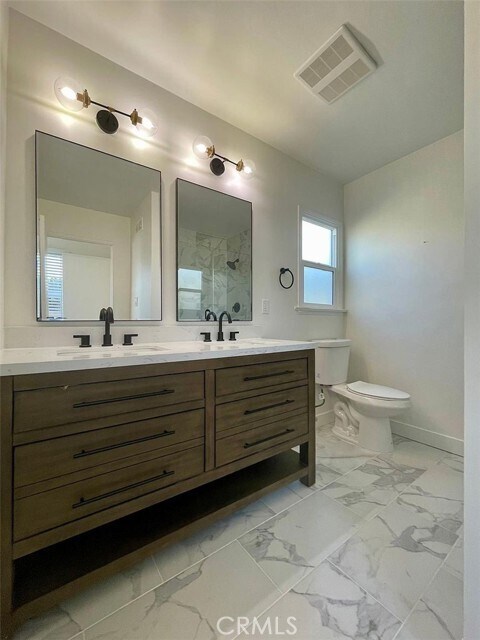 Building Photo - 5427 W 135th St
