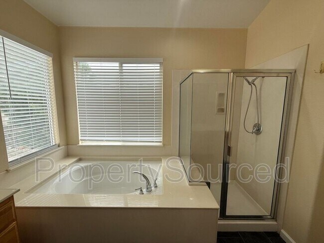 Building Photo - 1830 Persimmon Way