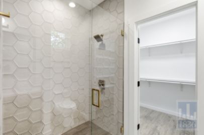 Building Photo - 505 Thelma Dr