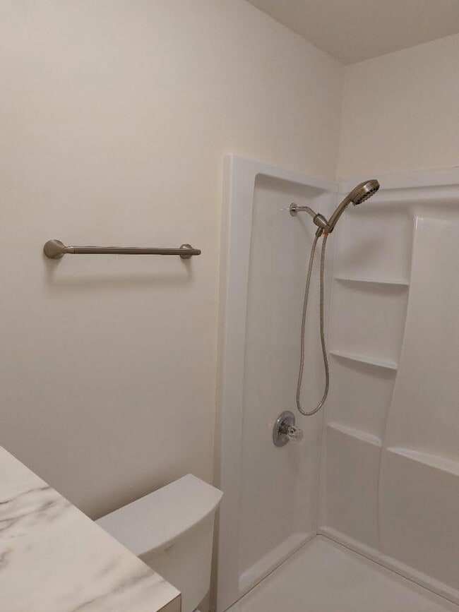 Building Photo - 4140 E Cliffside Trail