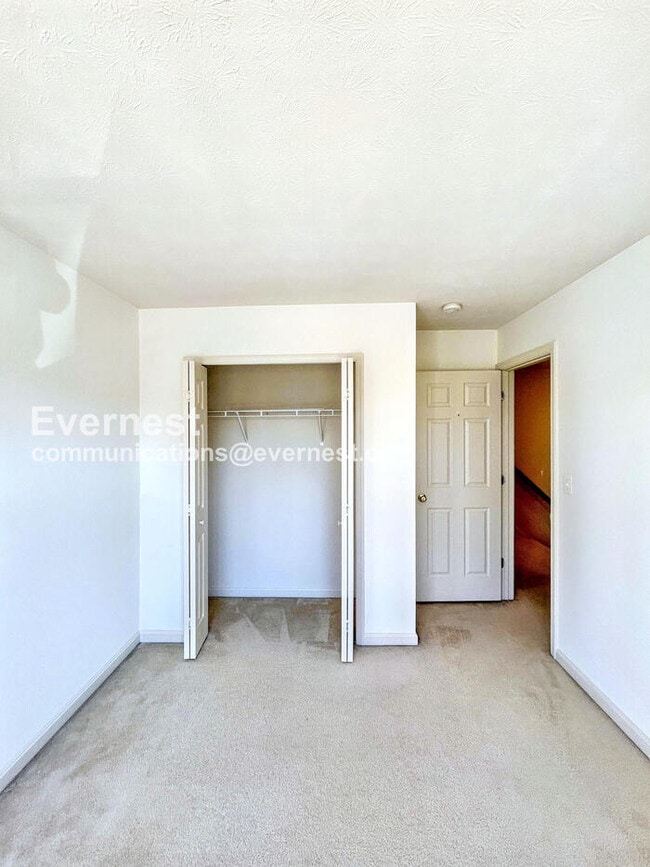 Building Photo - 18337 Democracy Ave