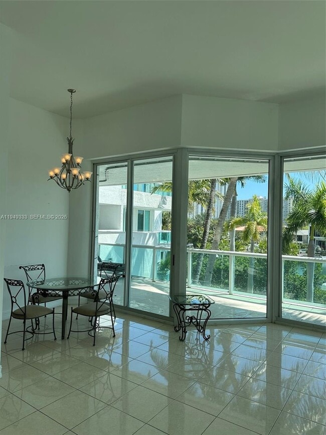 Building Photo - 16500 Collins Ave