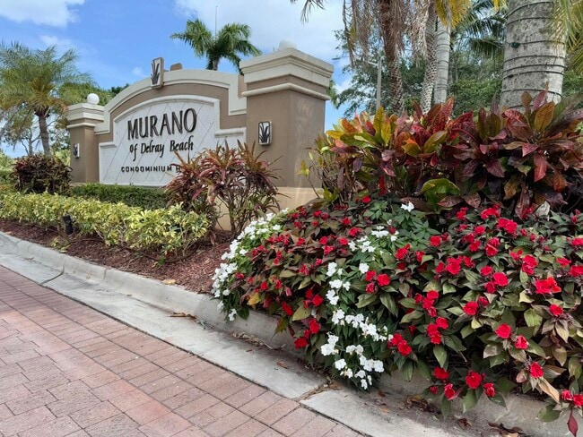 Primary Photo - 15095 Michelangelo Blvd