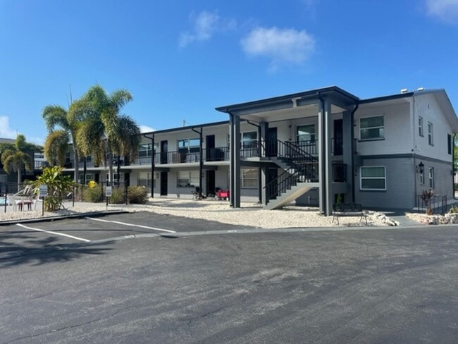 Interior Photo - Palms of Belleair