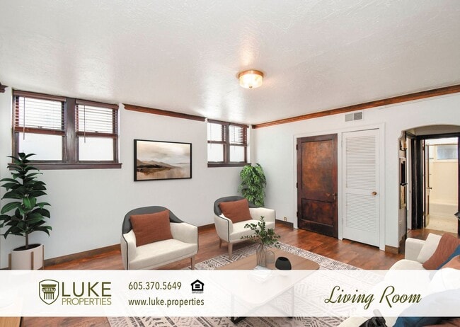 Building Photo - 1216 S Center Ave