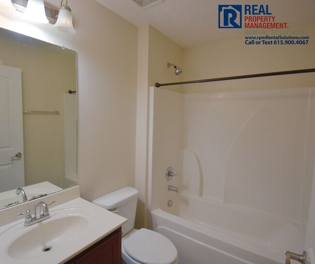Building Photo - 1548 Passage Dr