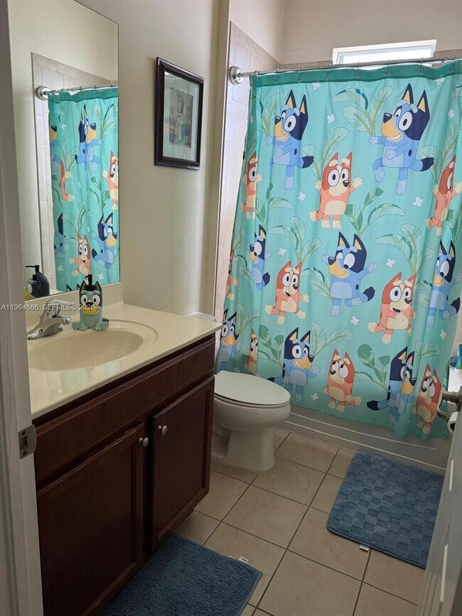 Building Photo - 9165 SW 170th Ave