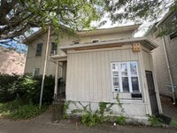Building Photo - 848-850 Capouse Avenue