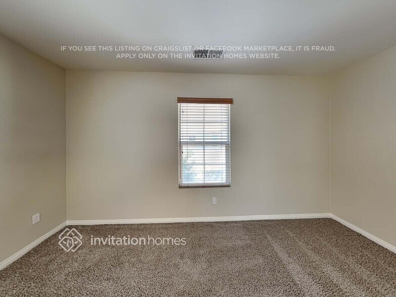 Building Photo - 1890 Lobo