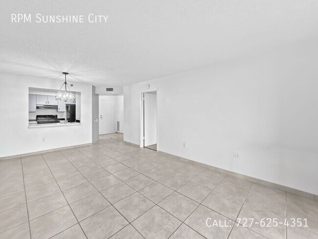 Building Photo - 2333 Feather Sound Dr