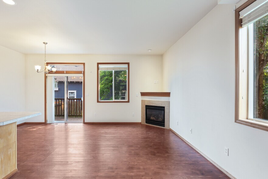 Building Photo - 26018 72nd Ave NW