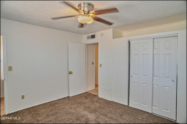 Building Photo - 10809 Jadestone St