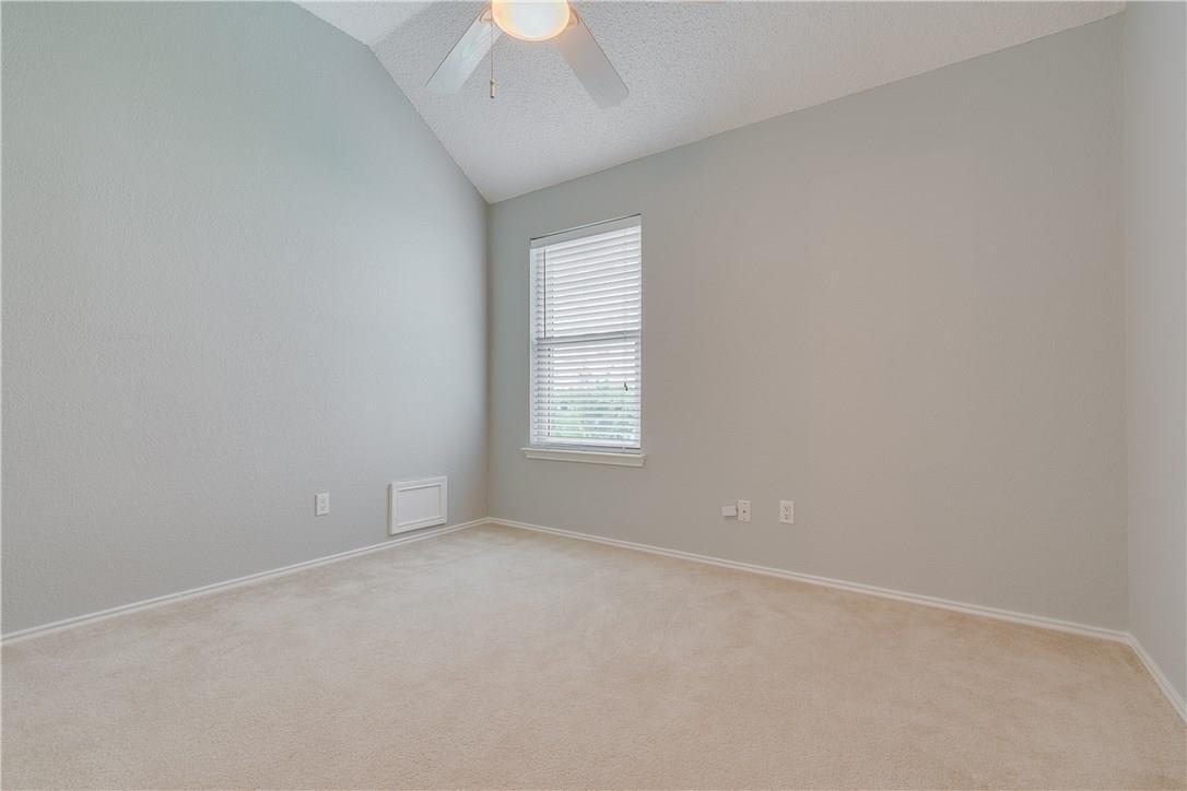 Building Photo - 7125 Northpointe Dr