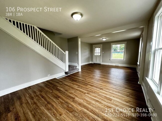 Building Photo - 106 Prospect St