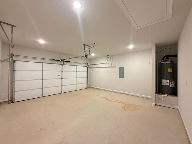 Building Photo - 189 Berkshire Pl