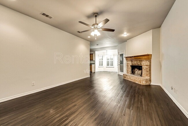 Building Photo - 1231 Shelby Dr