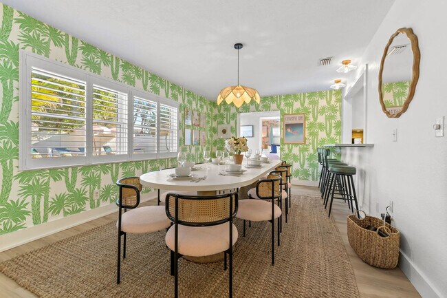 Building Photo - 12263 90th Ave