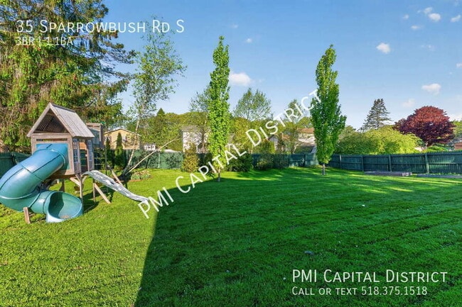 Building Photo - 35 Sparrowbush Rd S