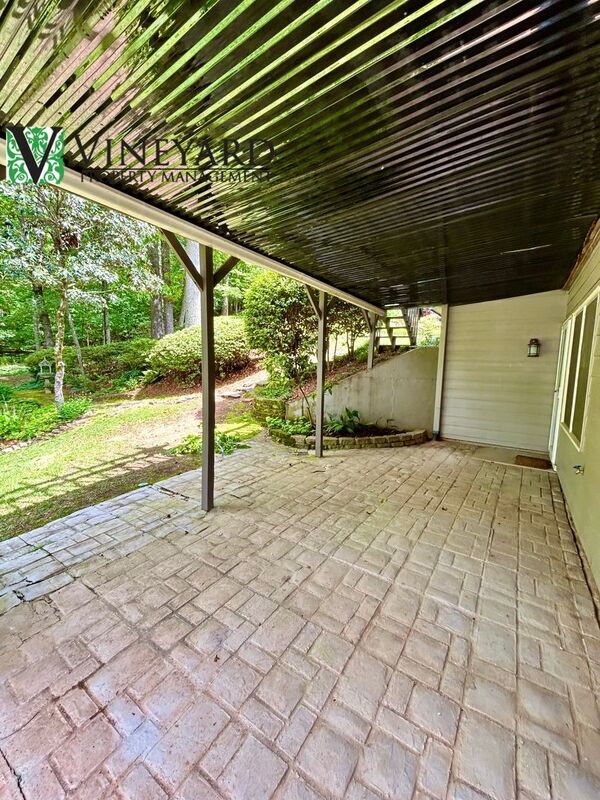 Building Photo - 508 Old Field Cove