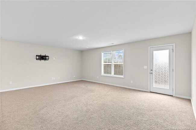 Building Photo - 713 Caelin Farms Rd