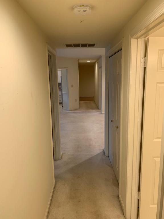 Building Photo - 6 Bandon Court, Unit 202