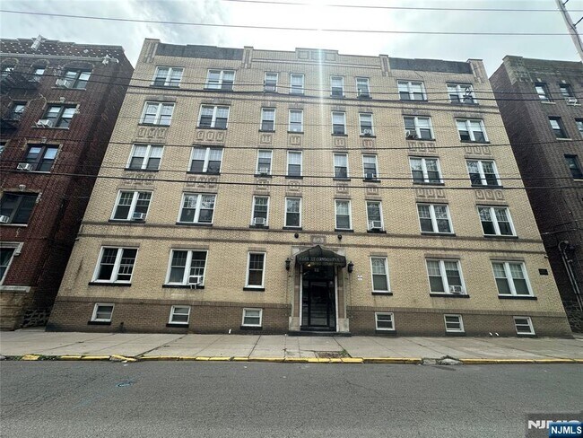 Building Photo - 311 79th St