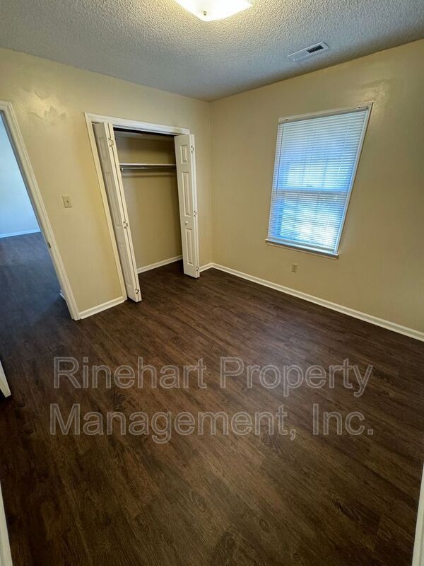 Building Photo - 470 Kimbrell St