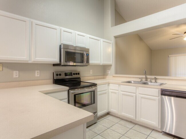 Building Photo - 3844 Becontree Pl