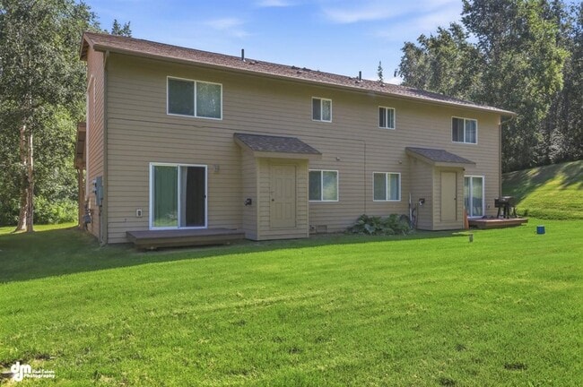 Building Photo - 4116 E Country Fair Dr