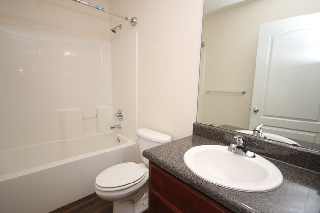 Building Photo - Spacious 4BR Home in Robin's Ridge with Soaring Ceilings, Guest Suite & Two-Car Garage
